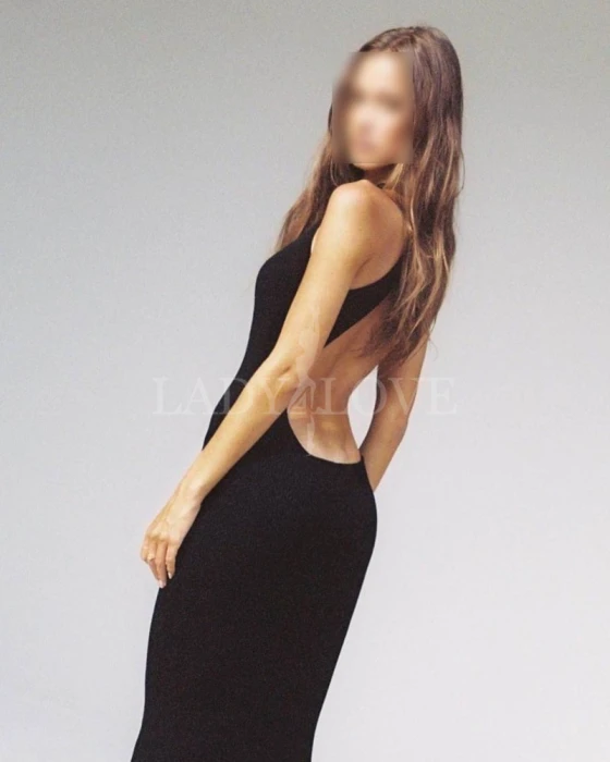 Escort Model photos IVA