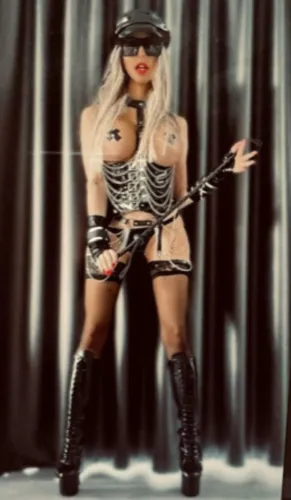 Escort Model for Sex Alex Photos