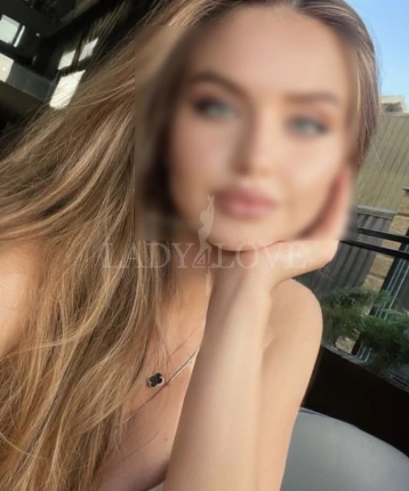 Fotky – Holka na sex AMALIA