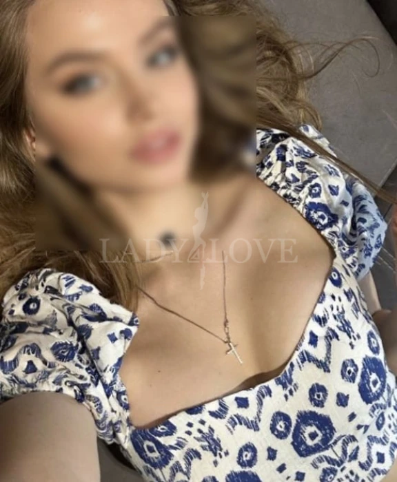 Fotky – Holka na sex AMALIA