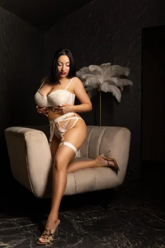 Bianka – Erotic massage in Brno