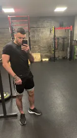 Escort Model for Sex – Photos Kyle Veno