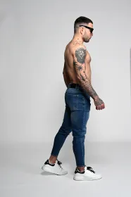 Escort Model for Sex – Photos Kyle Veno