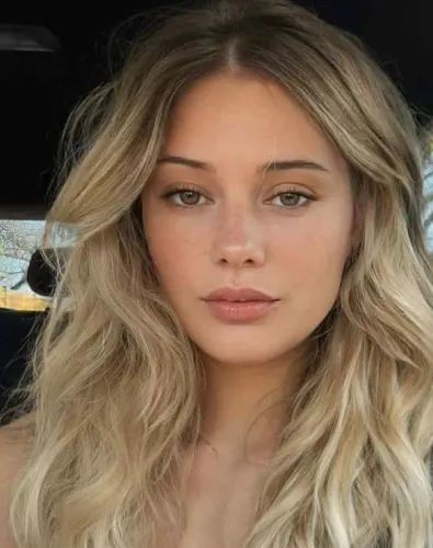 Эскорт-модель для секса Karolina