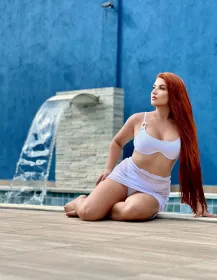 Escort Model photos Nana