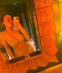 Фотографии – эскорт-модель для секса Sara