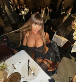 Escort Model for Sex – Photos Kesy