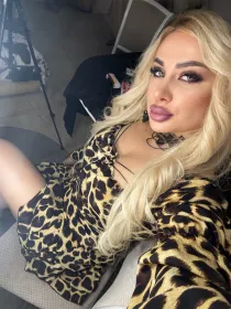 Фотографии – эскорт-модель для секса Sofia