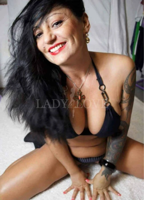 Escort Model photos Jane