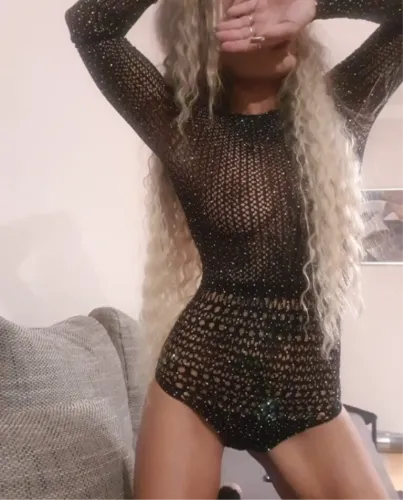 Escort Model for Sex Nella Photos