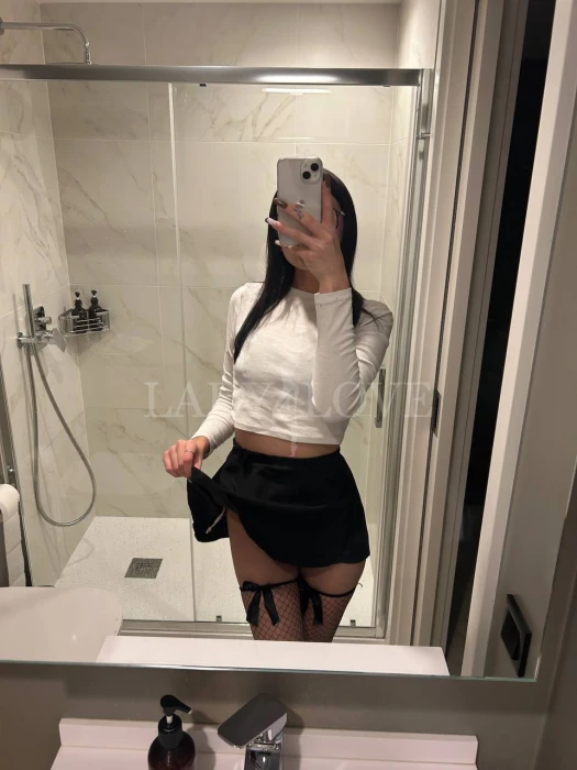Escort Model photos Emily ❤️