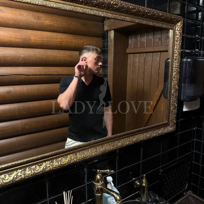 Escort Model photos Саша