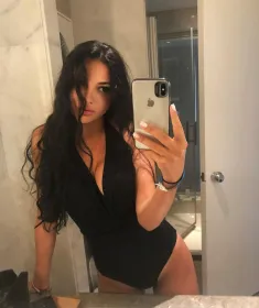 Escort Model for Sex – Photos Emily