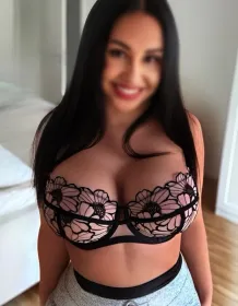 Escort Model for Sex – Photos AISHA