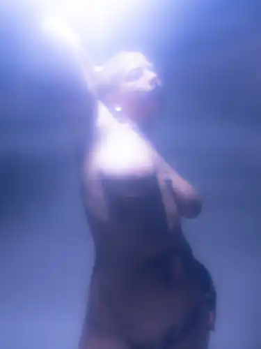 Escort Model for Sex Sara Wilde Photos