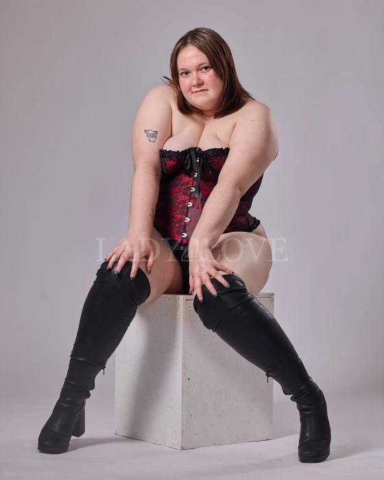 Escort Model photos Venus