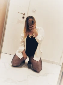 Escort Model photos Vanessa