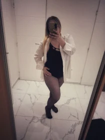 Escort Model photos Vanessa