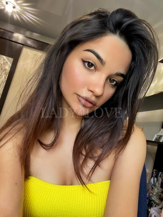 Escort Model photos Эва