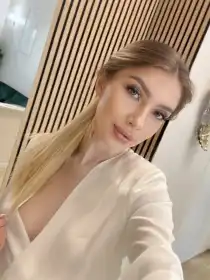 Escort Model photos Nika