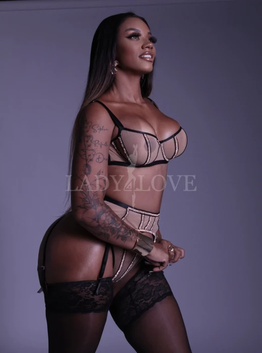 Escort Model photos Sammy