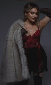 Fotky – Holka na sex Lina