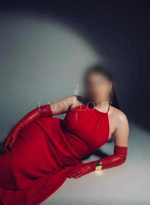 Escort Model photos zoya