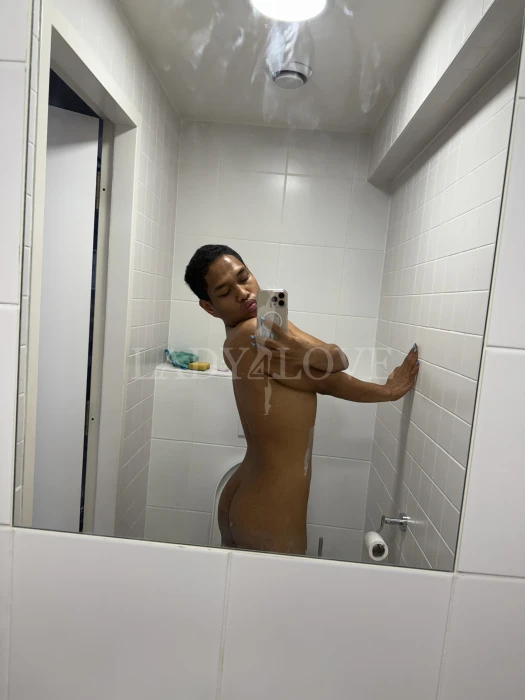 Escort Model photos Asian baby