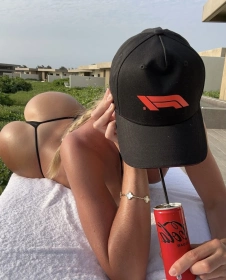 Fotky – Holka na sex ADRIANA