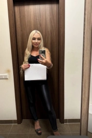 Escort Model photos VANESSA