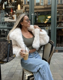 Escort Model photos VANESSA