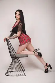 Escort Model photos Karina
