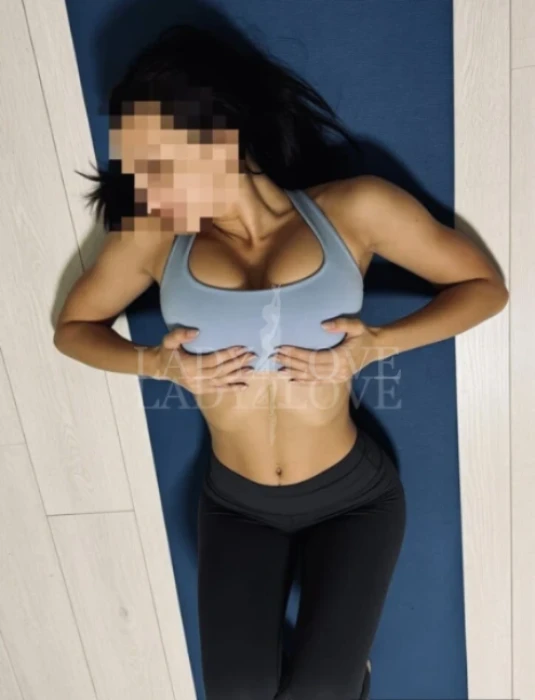 Eliška – Erotic massage in Brno