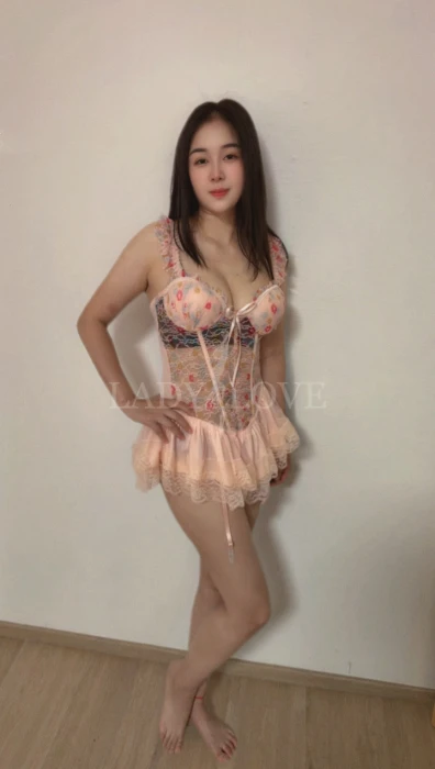 Фотографии – эскорт-модель для секса Asia girl Amy