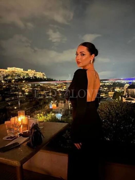 Escort Model photos Alina