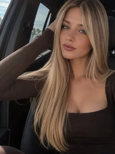 Escort Model Rita Photos