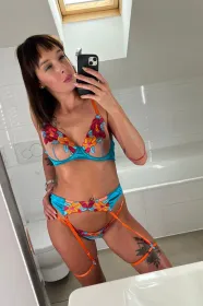 Escort Model photos NEW Czech Porn actress Denisa