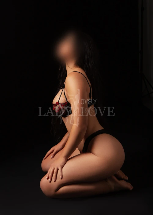 Escort Model photos Kaylie