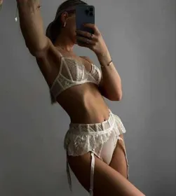Escort Model for Sex – Photos Lucinka 😘