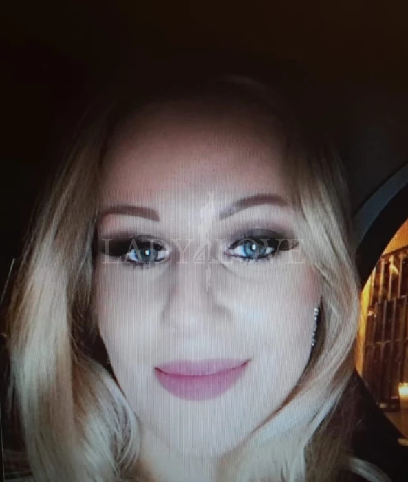 Фотографии – эскорт-модель для секса Czech Pornstar escort - Sandra