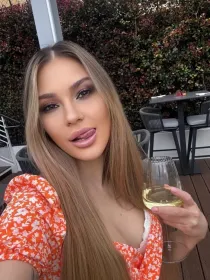 Fotky – Holka na sex Milana