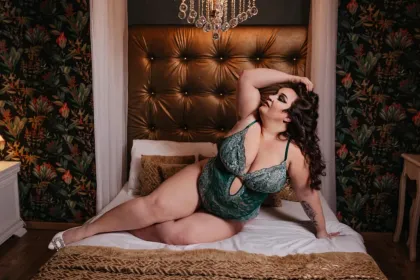 Фотографии – эскорт-модель для секса Češka Petula