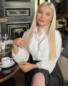 Escort Model for Sex – Photos SOPHIE