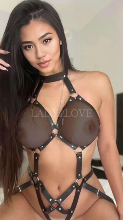 Escort Model photos Ali