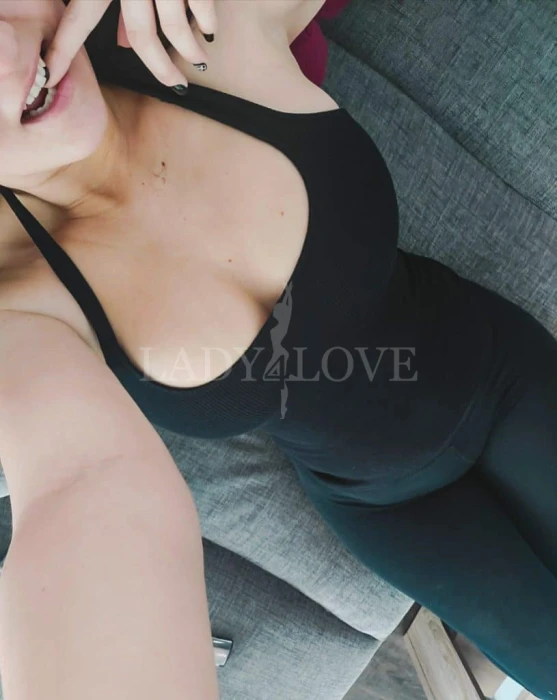 Фотографии – эскорт-модель для секса Laura ❤️🌹
