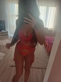 Laura – Erotic massage in [object Object]