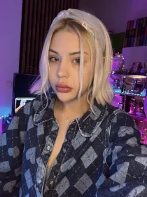 Escort Model for Sex – Photos Laura